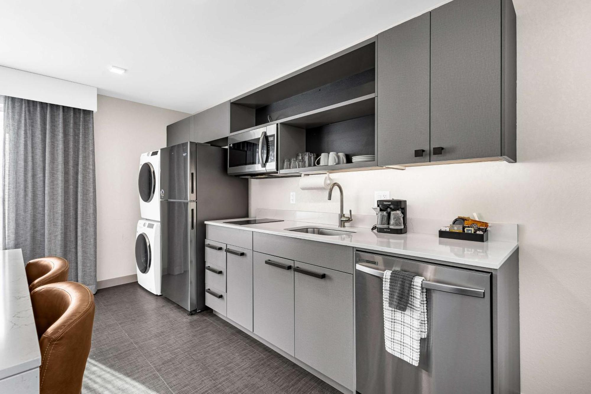Homewood Suites By Hilton Colorado Springs Airport Экстерьер фото