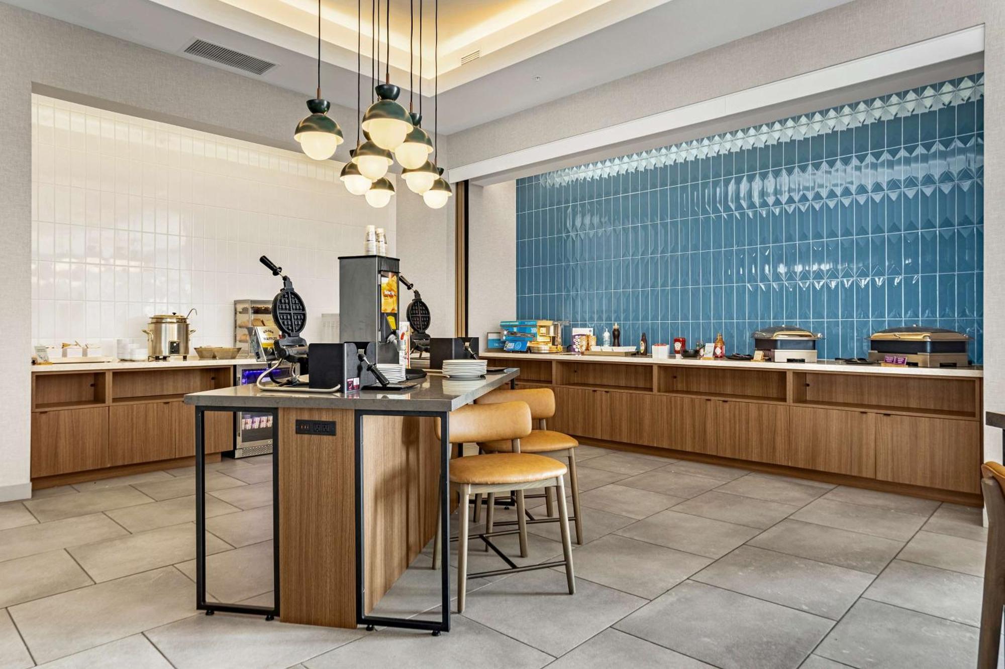 Homewood Suites By Hilton Colorado Springs Airport Экстерьер фото